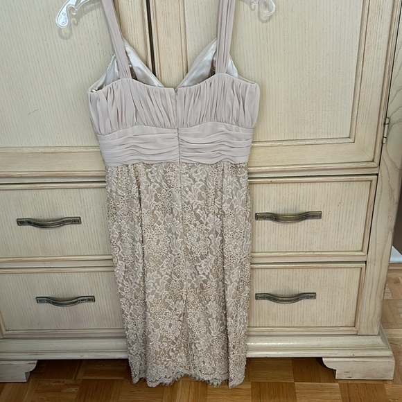 Beautiful beaded cream cocktail dress. - Picture 2 of 4